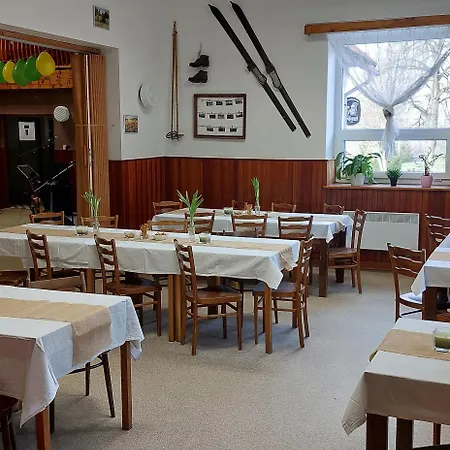 U Dvou Rysu Guest house Zdikov